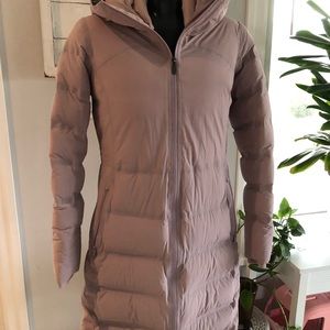 Like new lululemon winter jacket